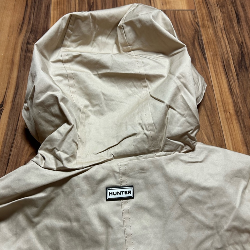 Hunter Women’s Almond/Tan Water Resistant Jacket with Hood, Size Large, New - Picture 11 of 11